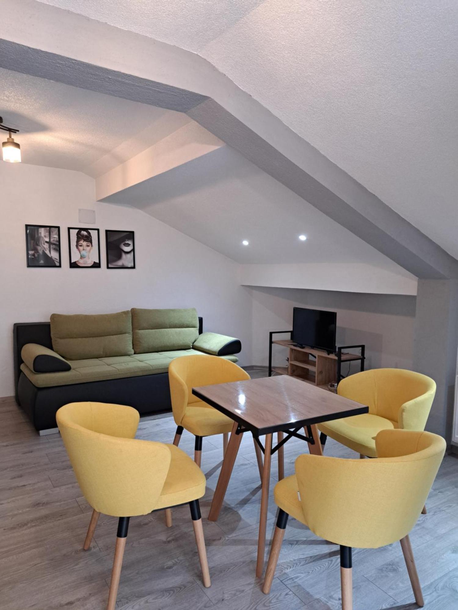 Papi Apartments Kruševo الغرفة الصورة